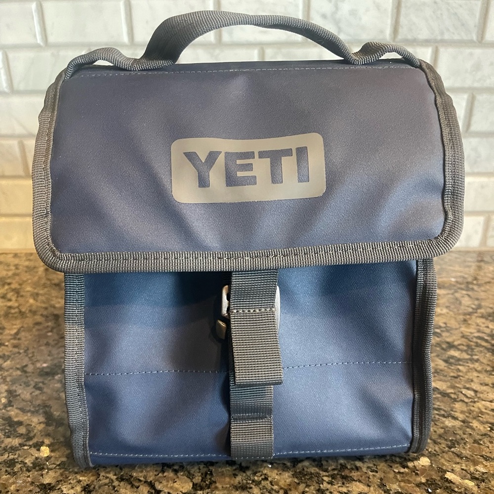 Yeti Daytrip Lunch Bag/Box